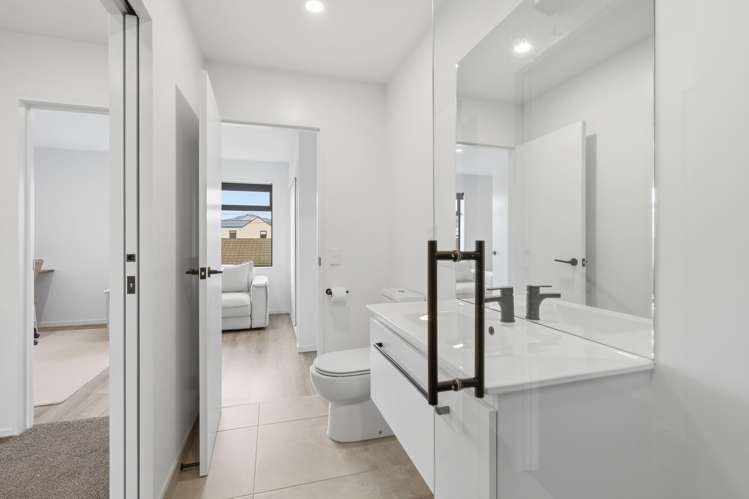 4/62 Antigua Street Addington_14