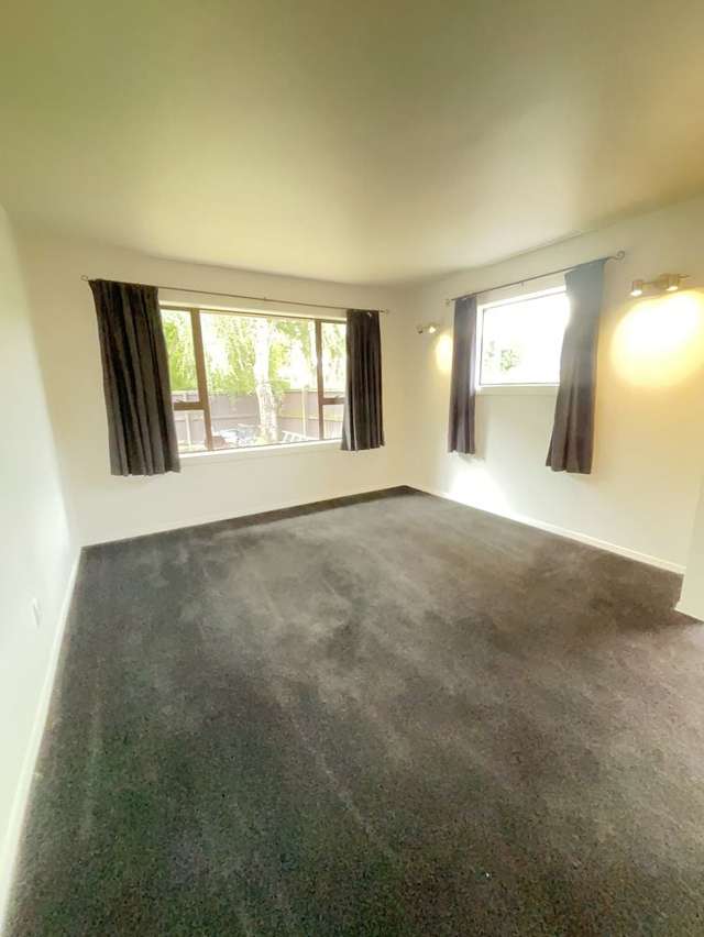 10 Oakhurst Place Russley_3