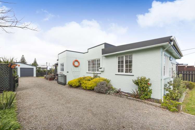 9 Warren Street Foxton Beach_22