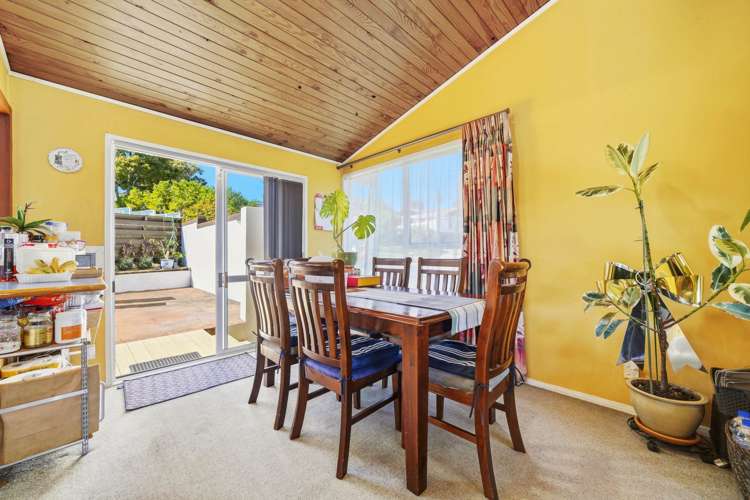 9 Contessa Drive Glenfield_6