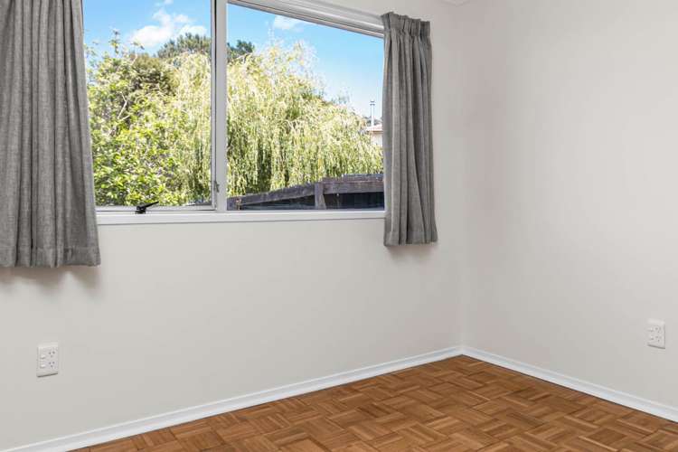 37 Virgo Place Glen Eden_6