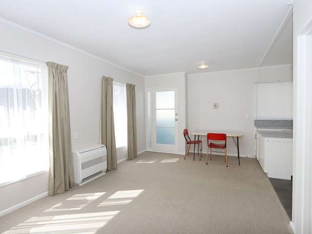 20b Main Road Raglan_2