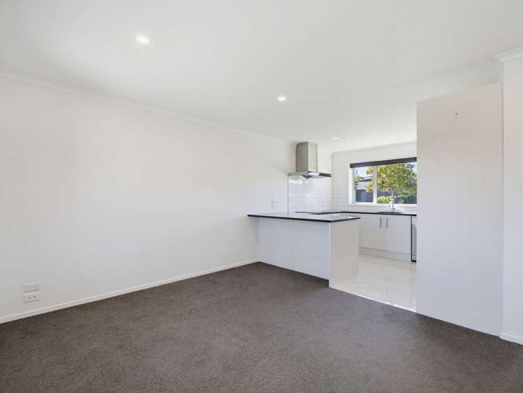 15 Cellars Way Yaldhurst_5