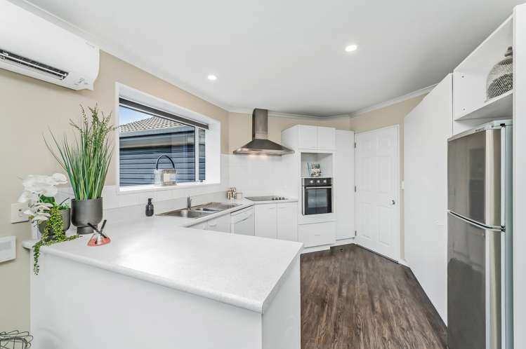 2/57 Cutts Road Russley_1
