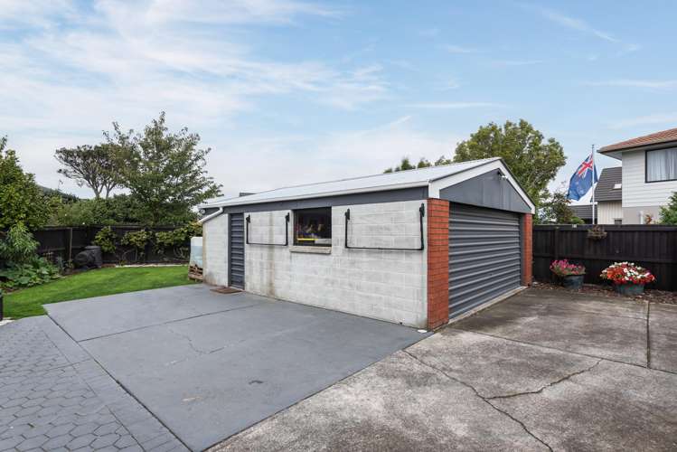 18 Lowry Avenue Redwood_18