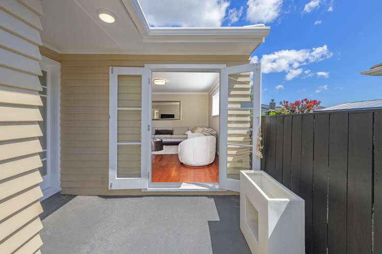 11 Garden Road Avalon_1