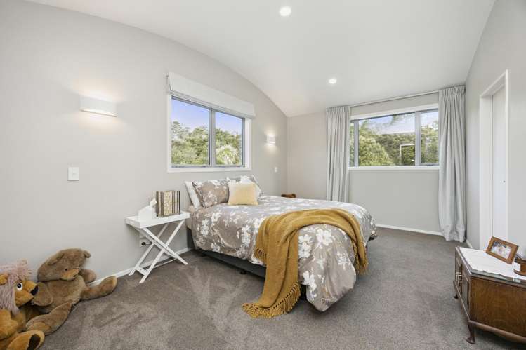 149K Glengarry Road Glen Eden_28