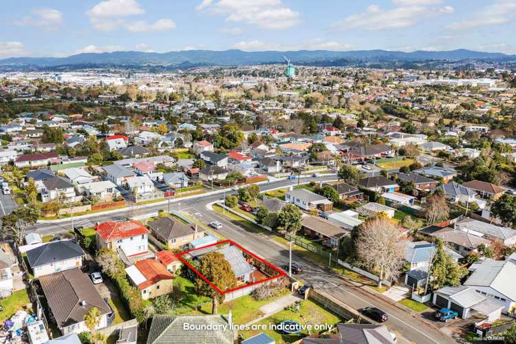 1 Ozich Avenue Te Atatu South_17