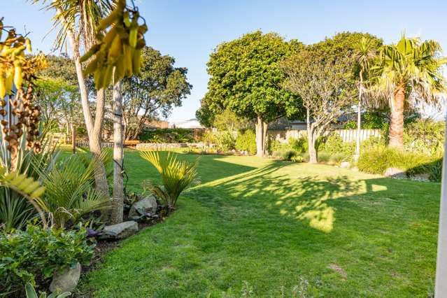 23 Rangihiroa Street Waikanae Beach_3