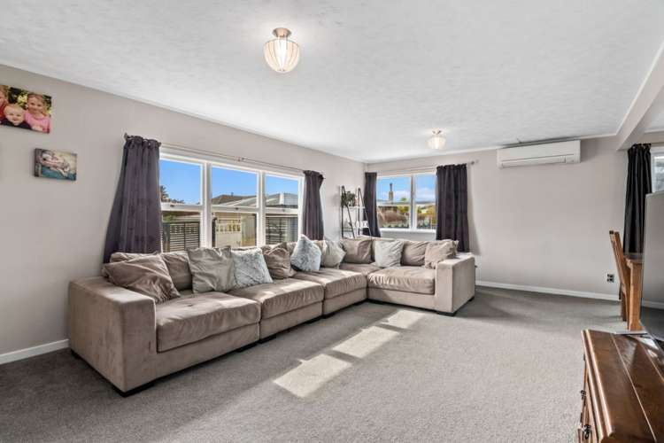 26 Dickens Street Stoke_19