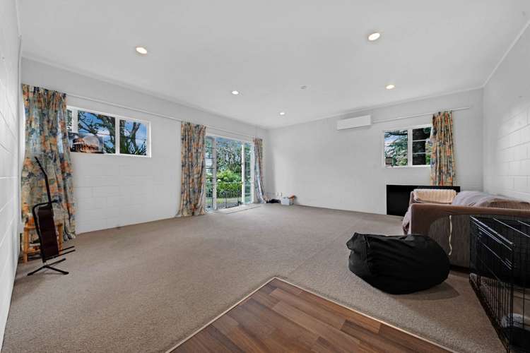 274 Royal Road Massey_21