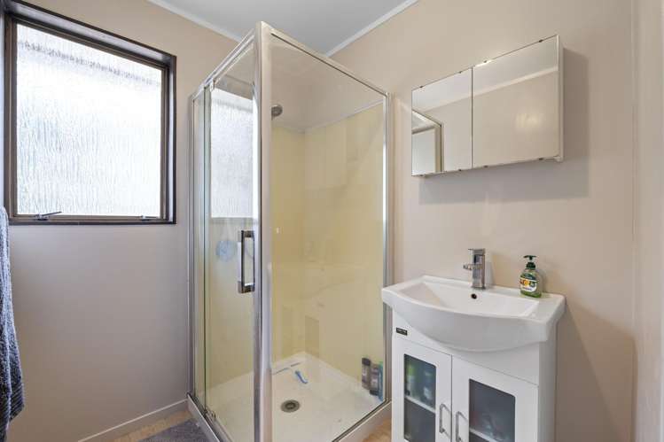 6b Spencer Place Merrilands_14