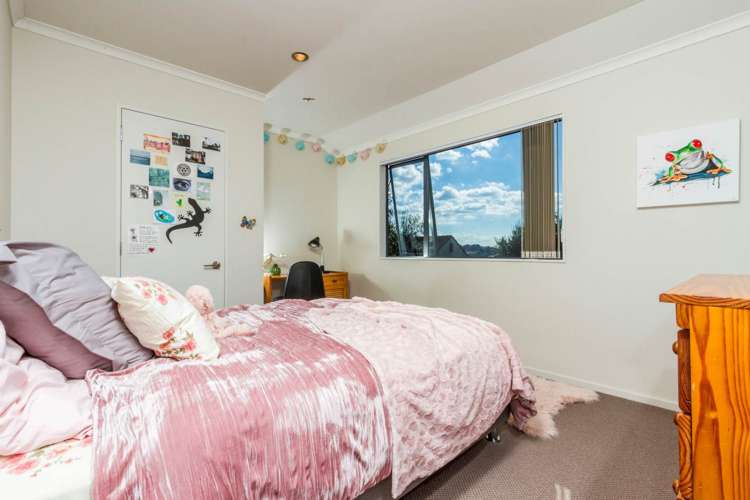 762a East Coast Road Oteha_11