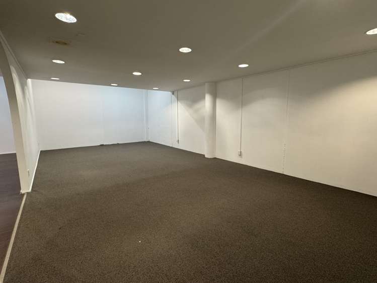 16/18 Link Drive Wairau Valley_6