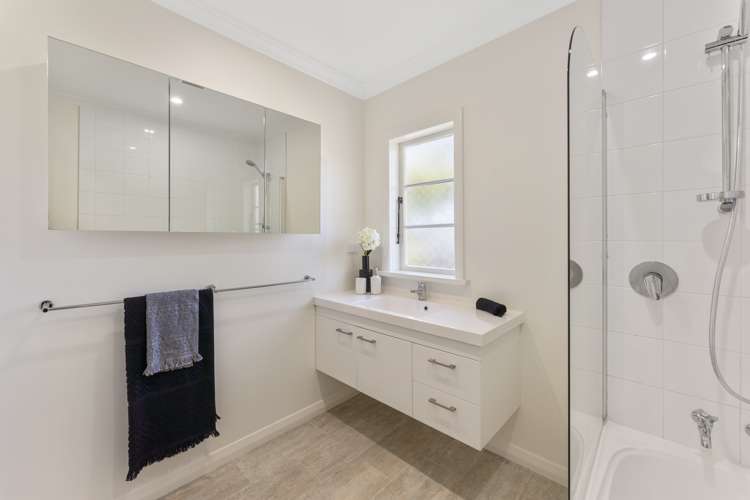 9 Rosehaugh Avenue Karori_19