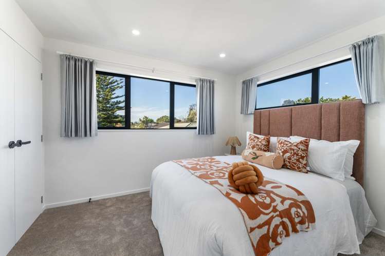 92 Gloria Avenue Te Atatu Peninsula_7