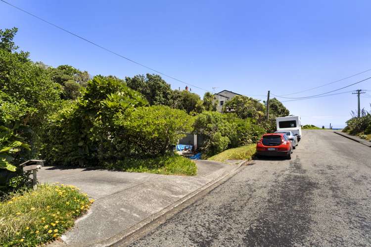 4 Tangahoe Street Paekakariki_14