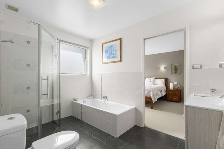 6 Commodore Place Britannia Heights_6