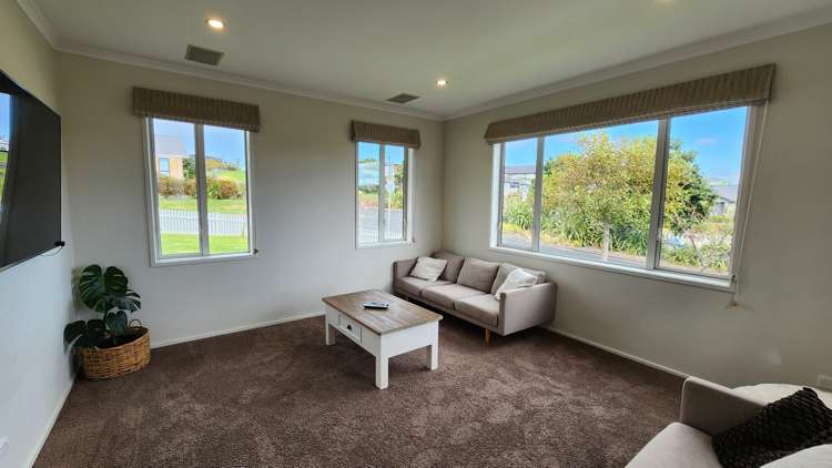 32 Walter Crescent Silverdale_7