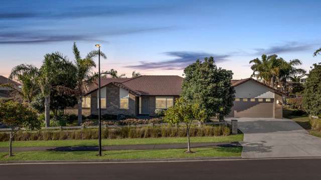 1 Defender Crescent Beachlands_2