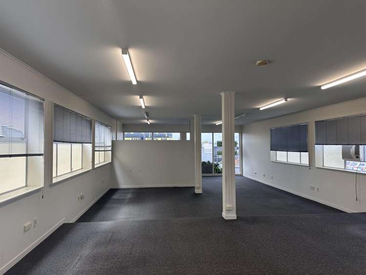 Retail/599 New North Road Morningside_2