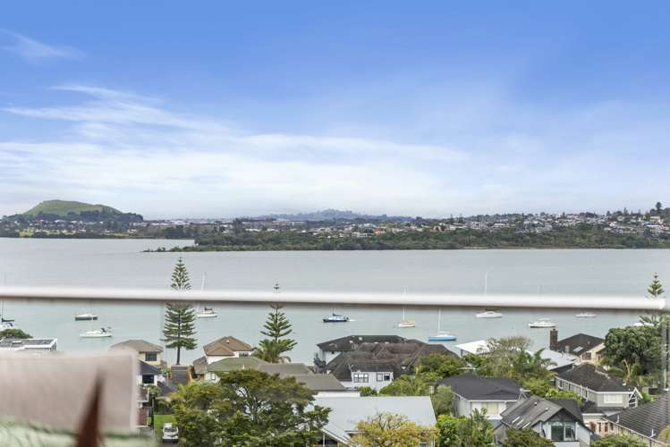 45 Waller Avenue Bucklands Beach_24