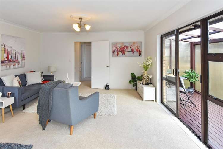 2/32 Russell Road Manurewa_10