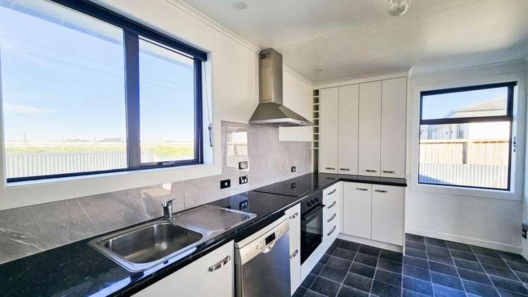 B/110 Findlay Road_2