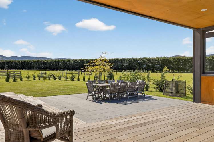 449 Ashley Road Cust_6