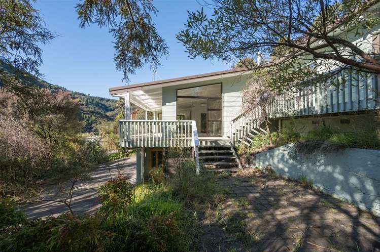 61 Robinson Road The Brook_1