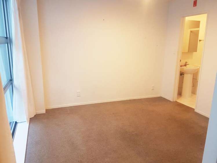 13/8 Clayton Street Newmarket_5