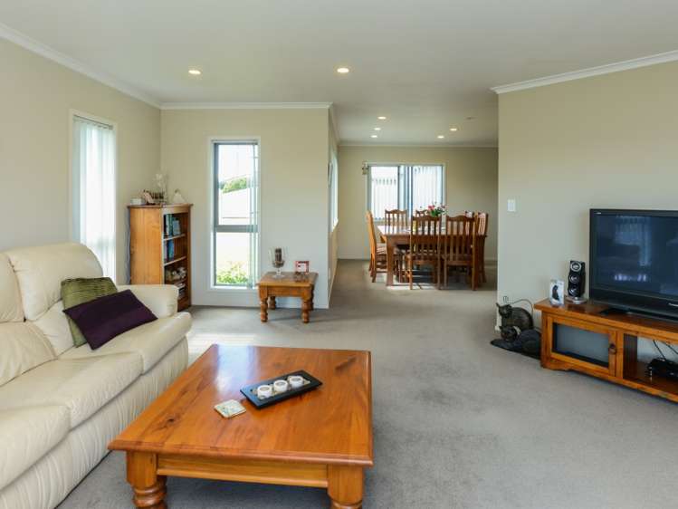 6 Highgrove Place Waipukurau and Surrounds_9