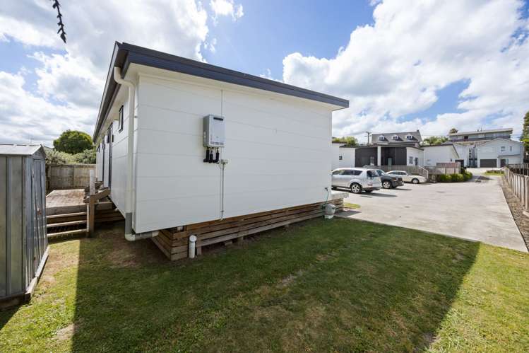 8 McKay Drive Temple View_24