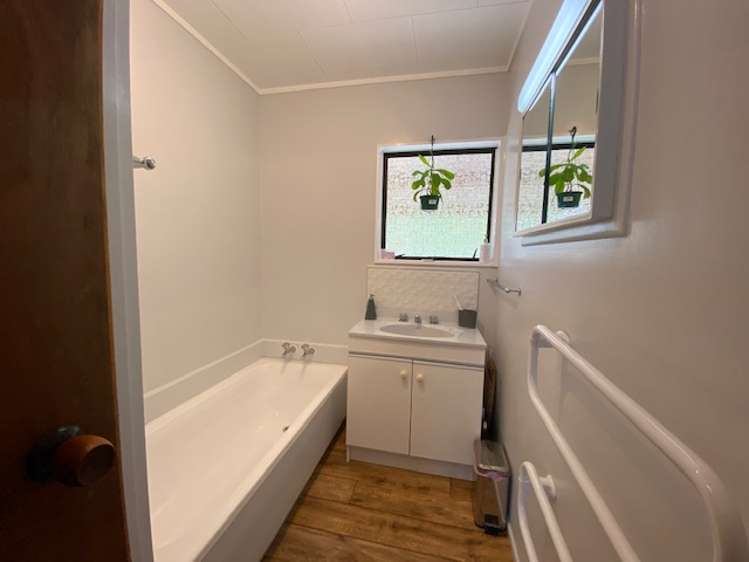 9 Chisholm Place Carterton_14