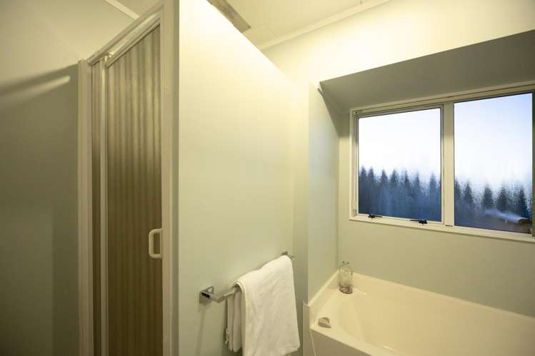 4 Emmerdale Mews Highbury_11