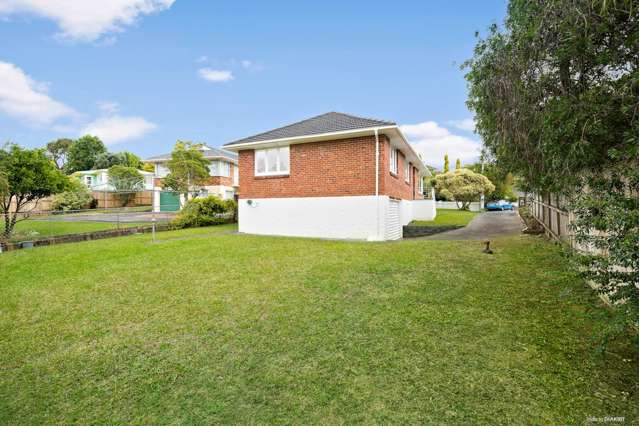 10 Covic Avenue Blockhouse Bay_1