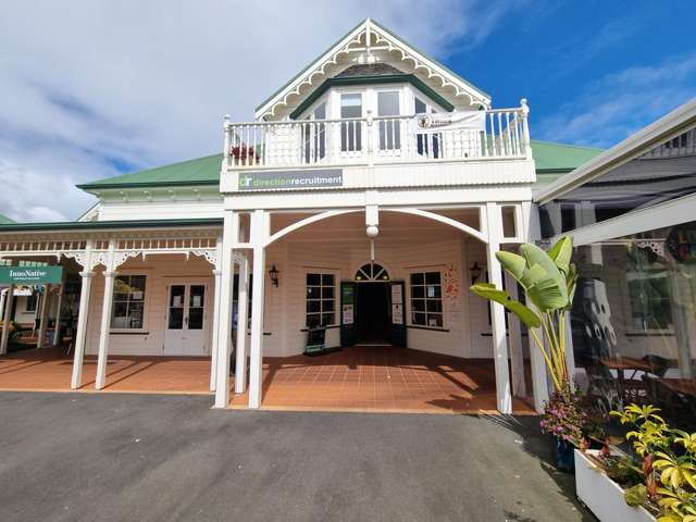 Lease Opportunity in the Stunning Town Basin!