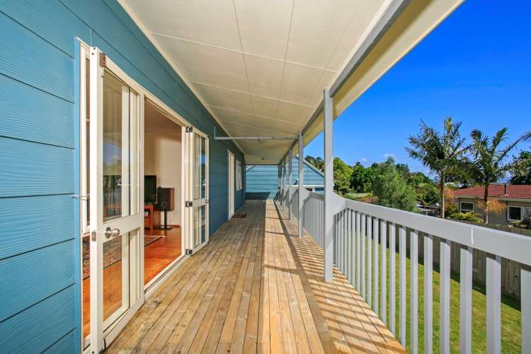 5 Rosecamp Road Beach Haven_3