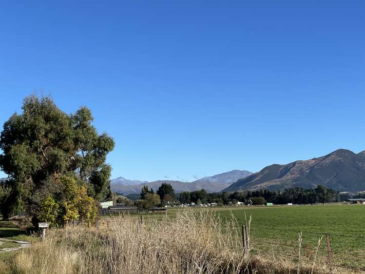 538 Camp Hill Road Hawea Flat_3