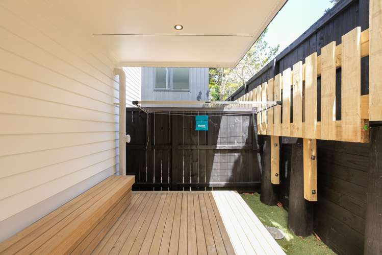 15A Lavery Place Sunnynook_25