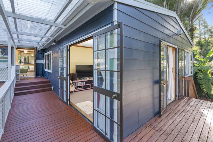 36 Sylvan Valley Avenue Titirangi_4