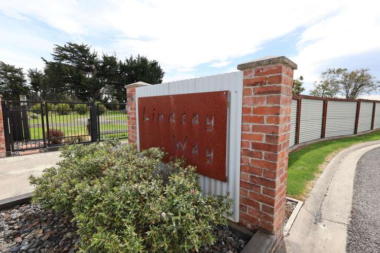 32 Lindsay Way Grasmere_51