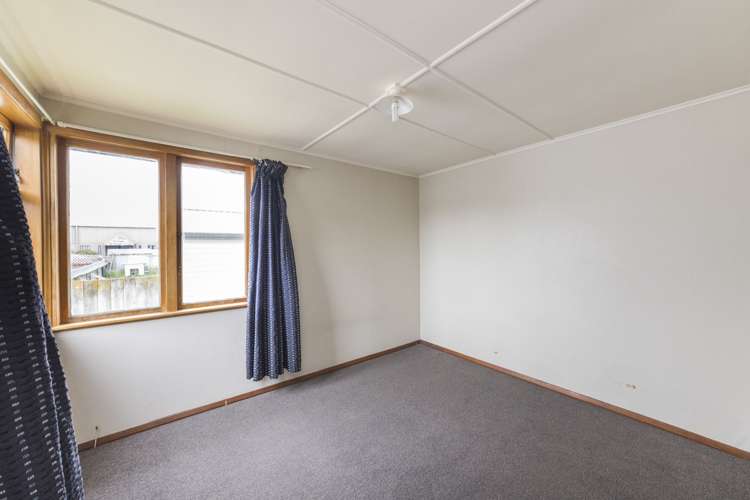 67 Clyde Crescent Roslyn_5