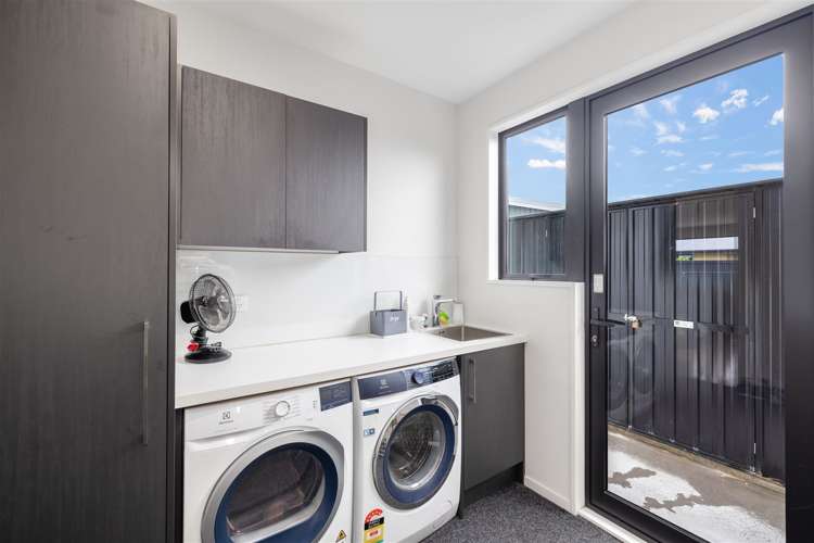 7 Picadilly Avenue Casebrook_17