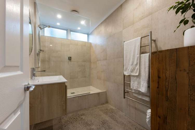 118 Atkinson Road Titirangi_16