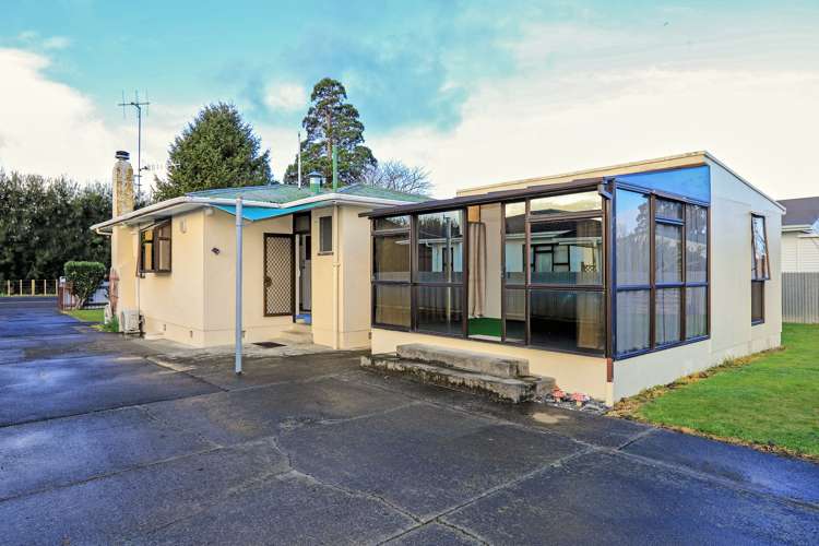 505 Collinge Road Mayfair_10