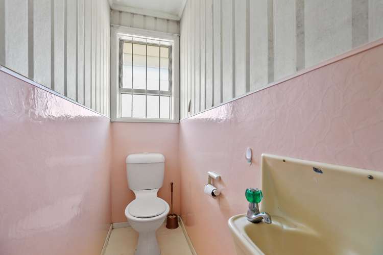 235 Tramway Road Enderley_14