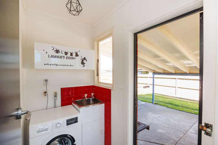 35 Makino Road Feilding_23