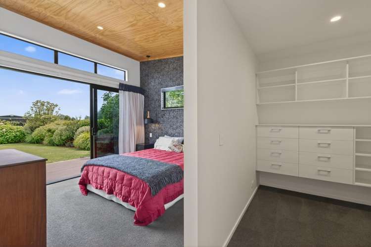 87 Daelyn Drive Richmond_21