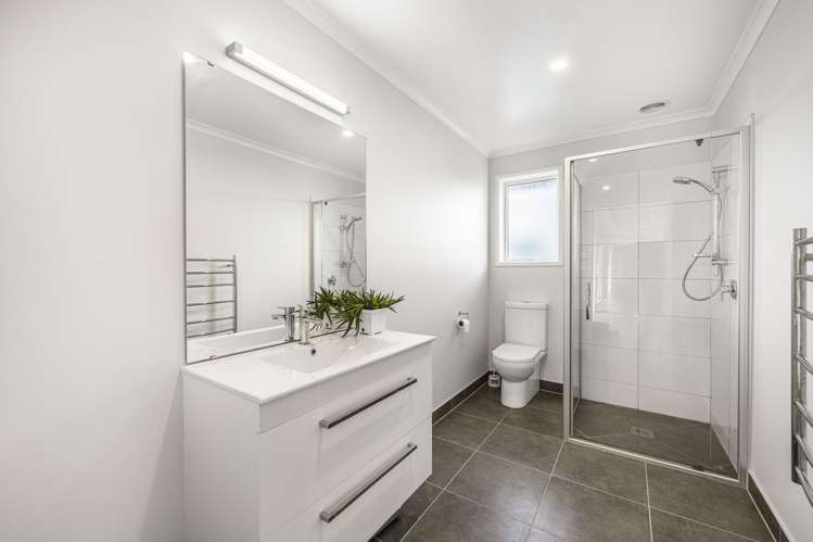 22 Irwin Road Kingseat_23